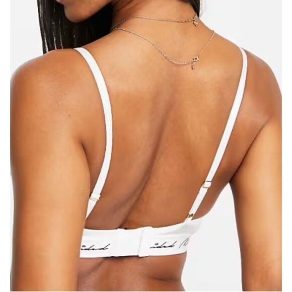 Missguided Lingerie Bra White Floral‎ Pattern Lace Triangle Delicate Sexy Sz 32D - Picture 2 of 5